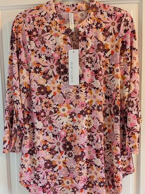 Dear Scarlett Lizzy Top NWT